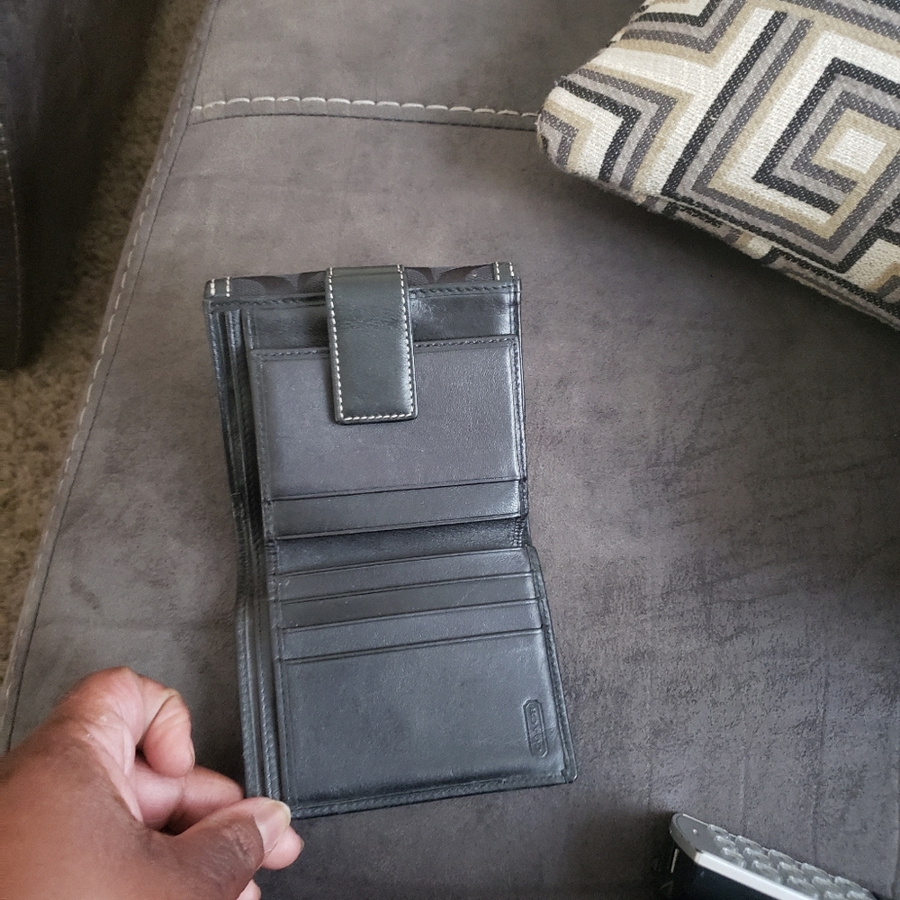 Coach wallet - Picture 3 of 6